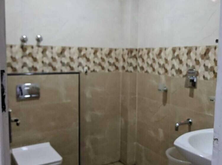 Отель Shawrya The Grand