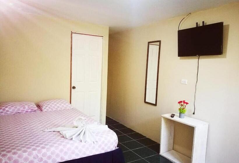 پانسیون Habitación Privada Apartamentos Morpho Cr