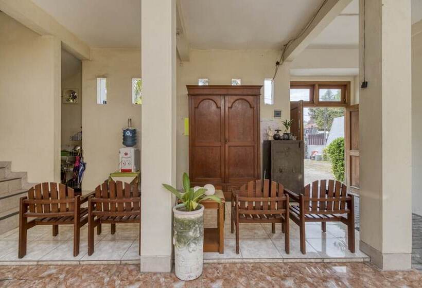 펜션 Koolkost Near Hartono Mall Yogyakarta