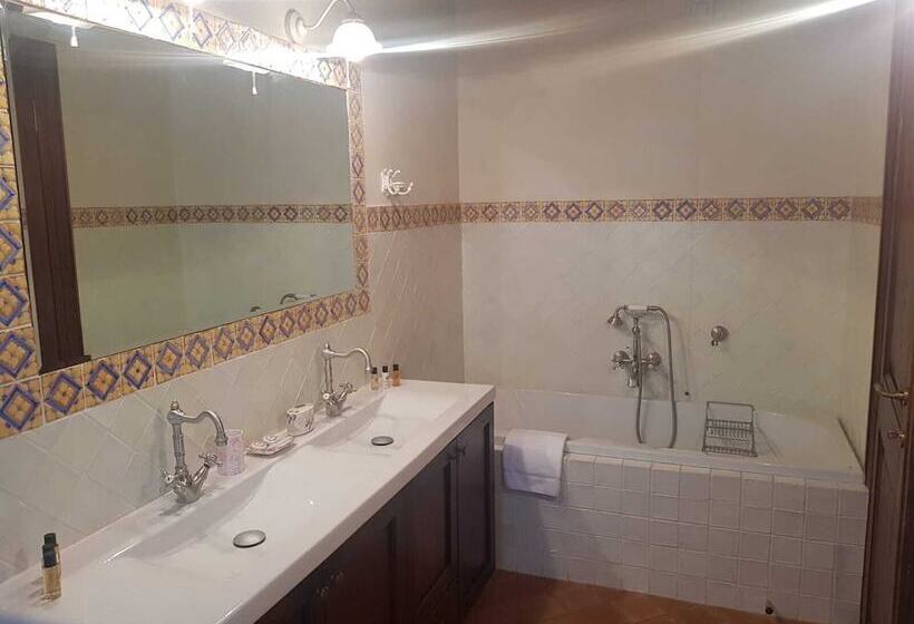 مبيت وإفطار Casale La Meridiana