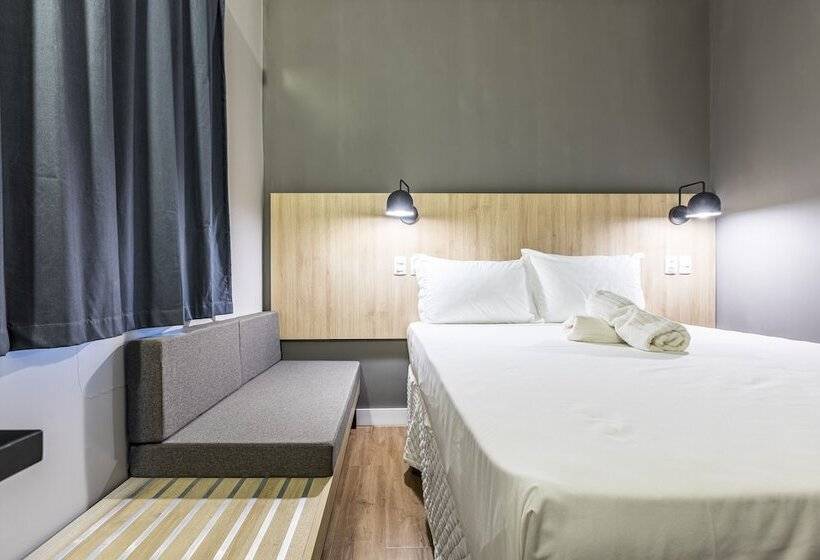 בית מלון כפרי Graal Inn Itatiaia