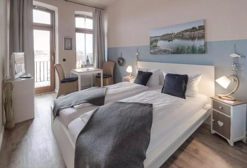 ホテル Gästehaus Von Herzen