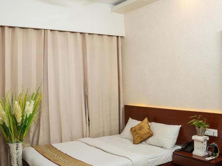 Laguna Beach Hotel & Resort