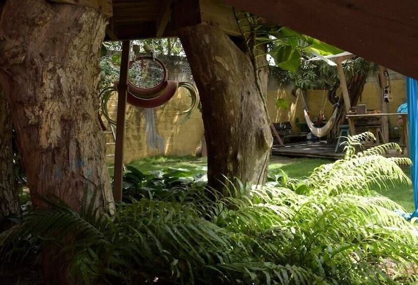 ペンション La Fauna