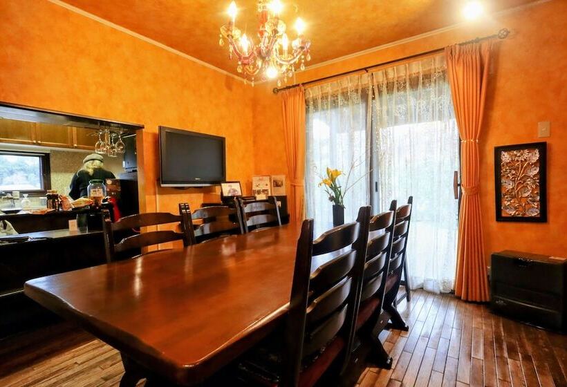 پانسیون Villa Dazaifu