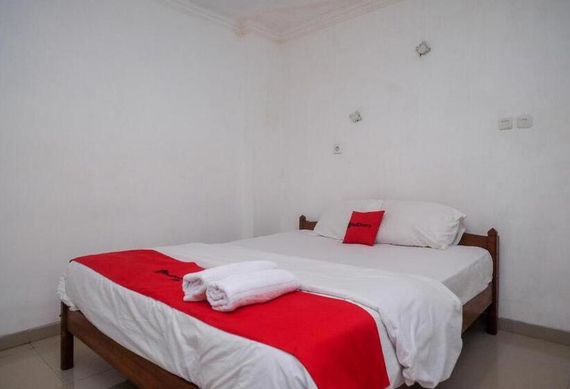 Reddoorz At H&w Hotel Solo