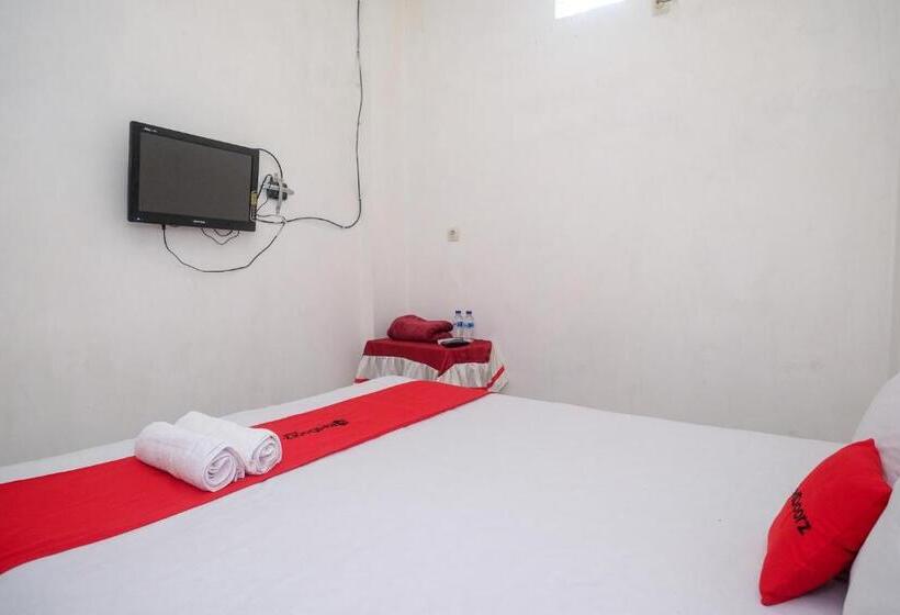 Reddoorz At H&w Hotel Solo