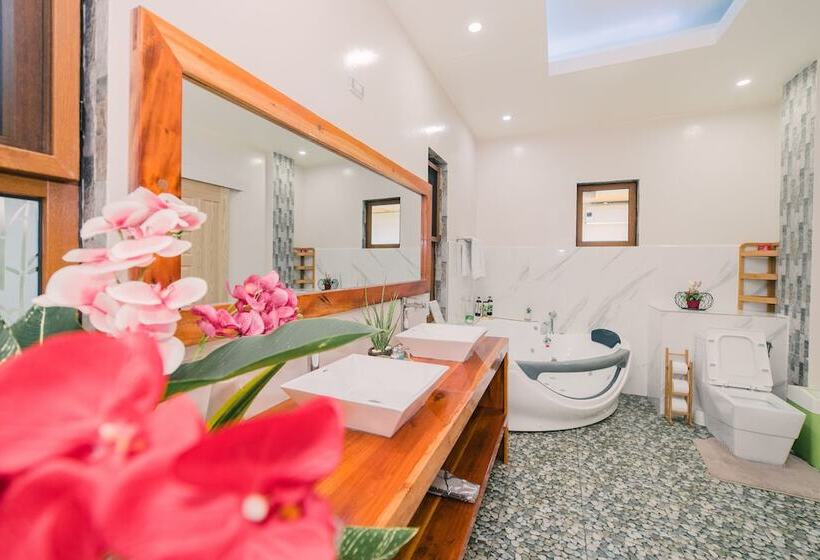 リゾートホテル La Casa Denika