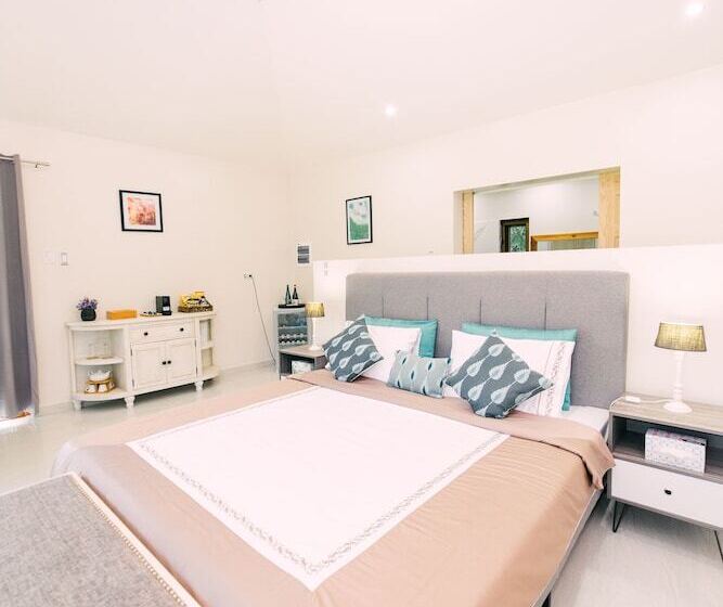 リゾートホテル La Casa Denika