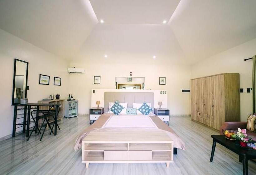 リゾートホテル La Casa Denika