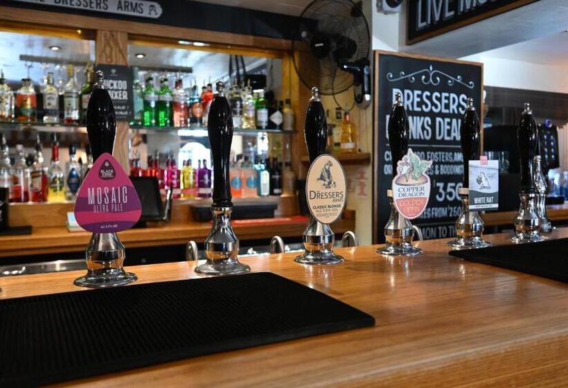 צימר Rooms At The Dressers Arms