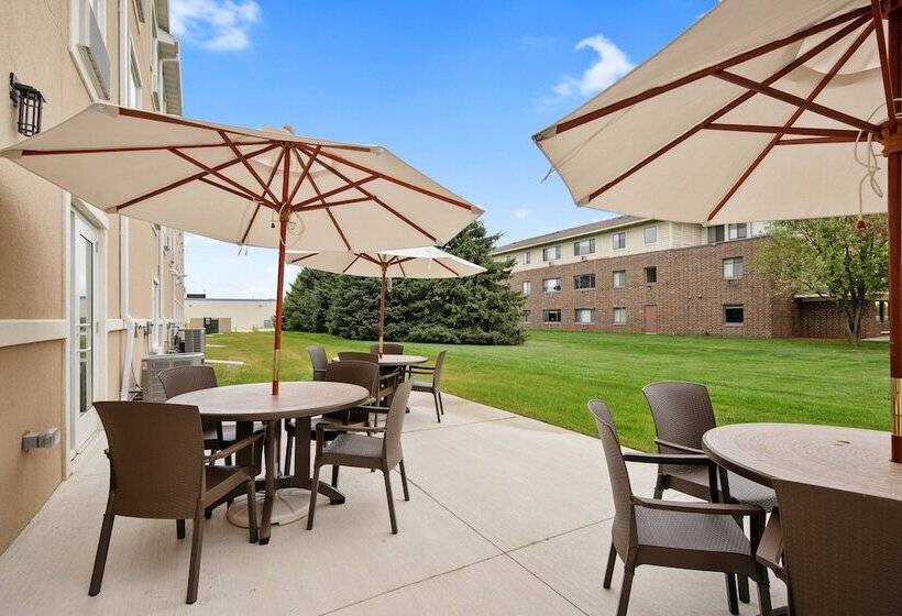 Cobblestone Hotel & Suites   Austin