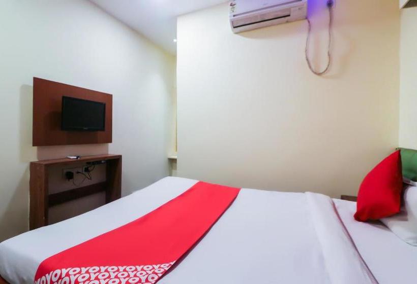 Отель Oyo 3298 Royal Banquet