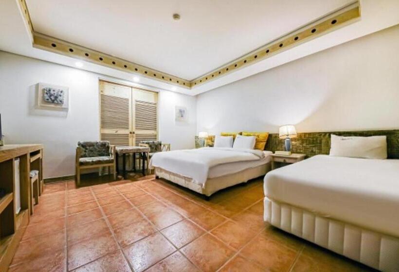 Ring Hotels In Nivelungen