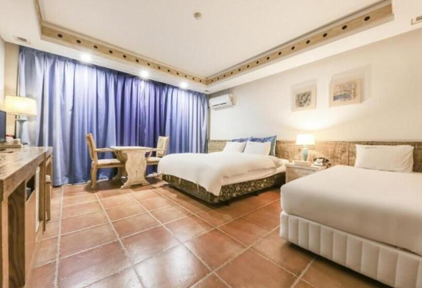 Ring Hotels In Nivelungen