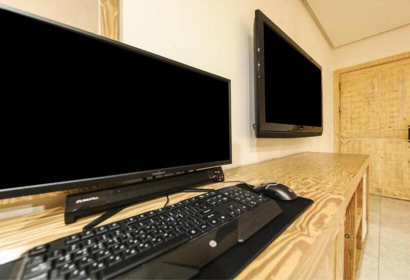 Ring Hotels In Nivelungen