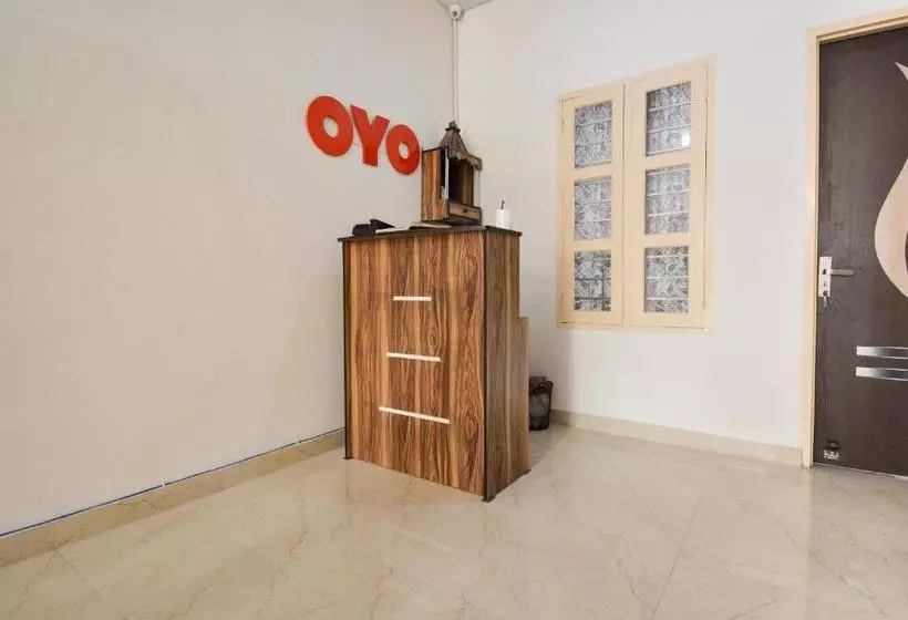 Hotelli Spot On 44184 Suncity