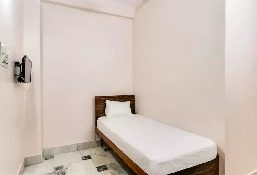 ホテル Spot On 46554  Bhawani Palace