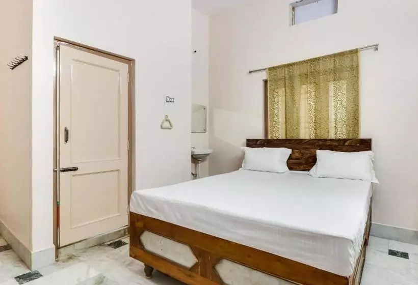 ホテル Spot On 46554  Bhawani Palace