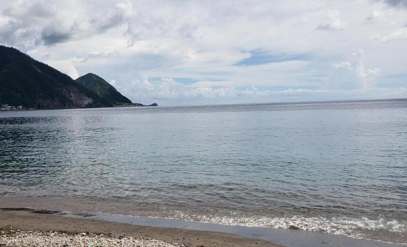 Roseau Hostel & Beach Front Property