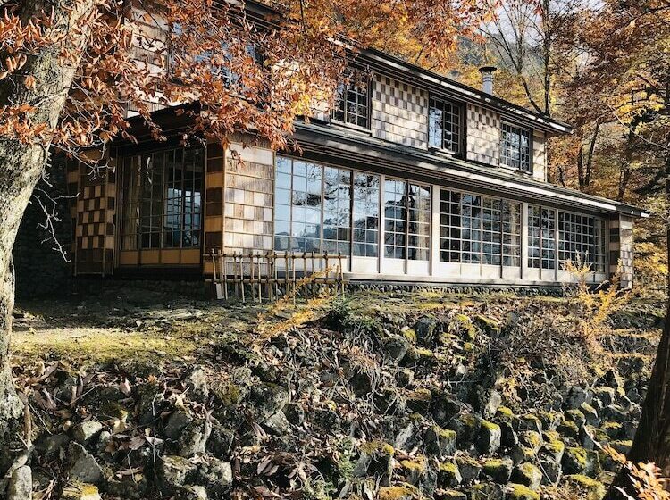 ריוקאן Lake Side Nikko