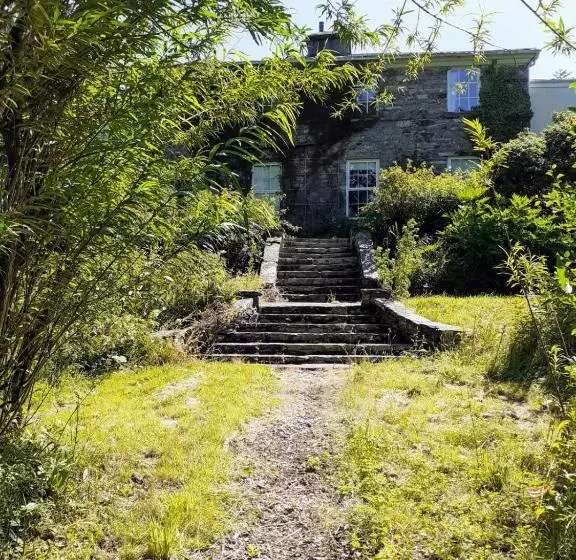 Fsc Rhyd Y Creuau Hostel
