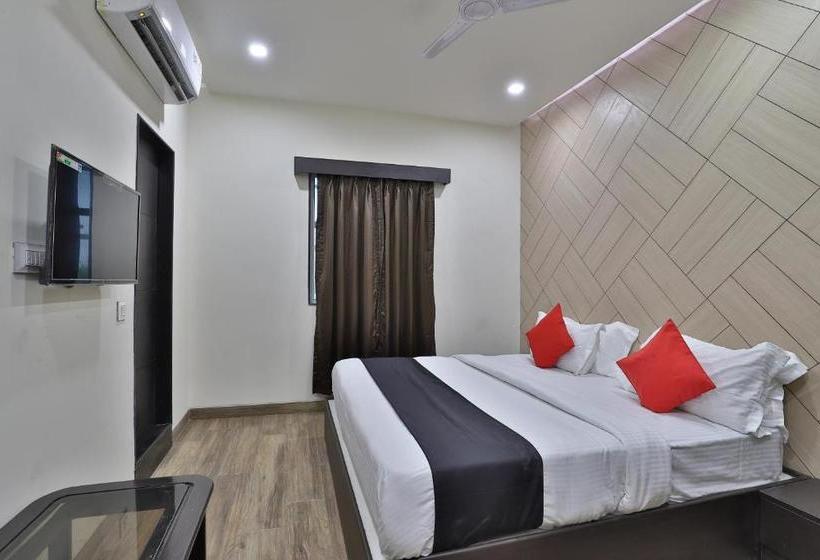 Отель Capital O 41581 Hiriz