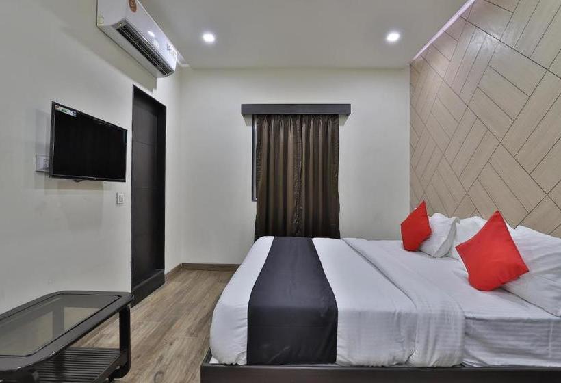 Отель Capital O 41581 Hiriz