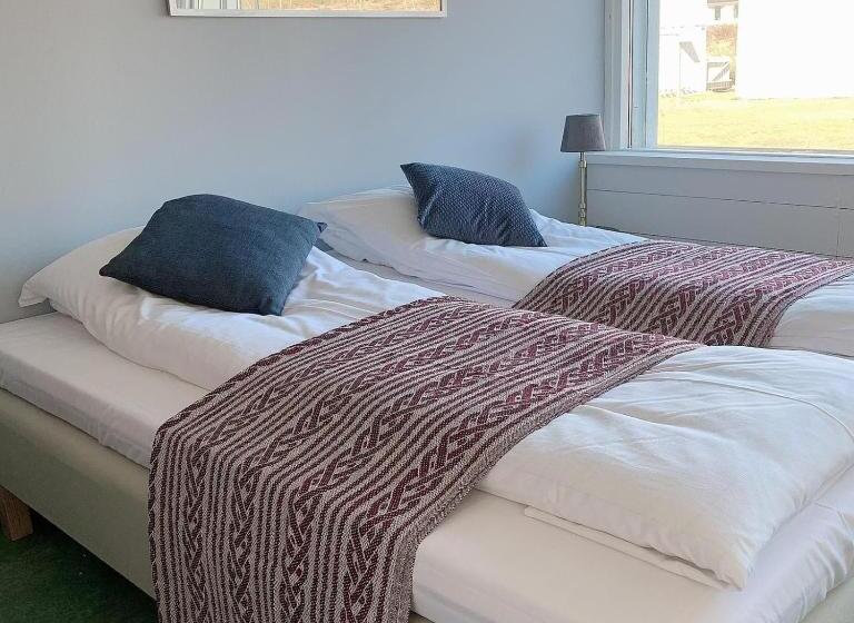 Isfjorden Turisthotell & Motell