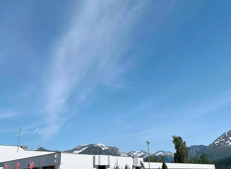 Isfjorden Turisthotell & Motell