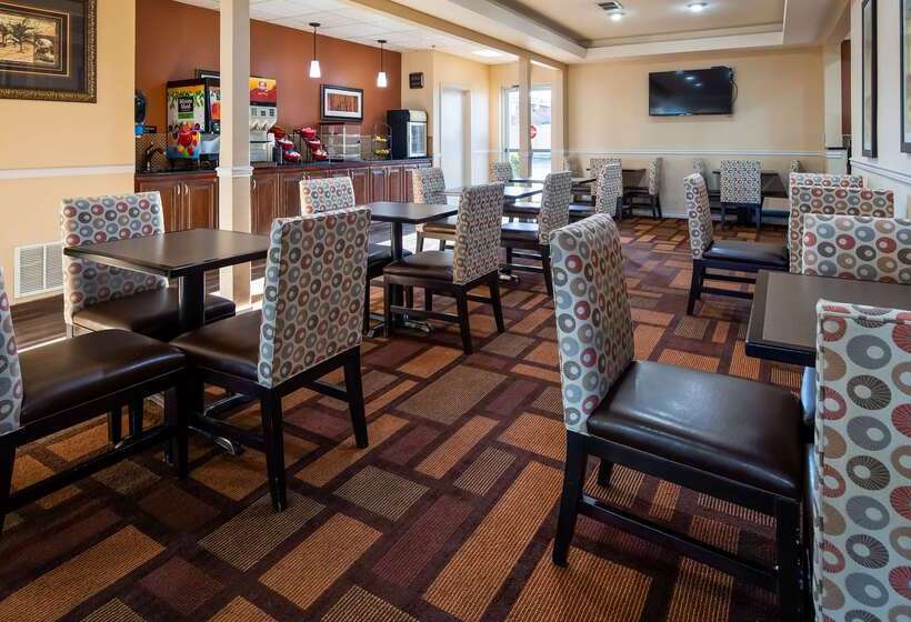هتل Best Western Plus Lubbock Windsor Inn
