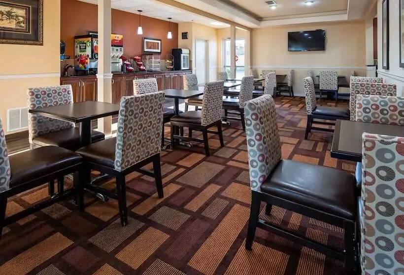 酒店 Best Western Plus Lubbock Windsor Inn