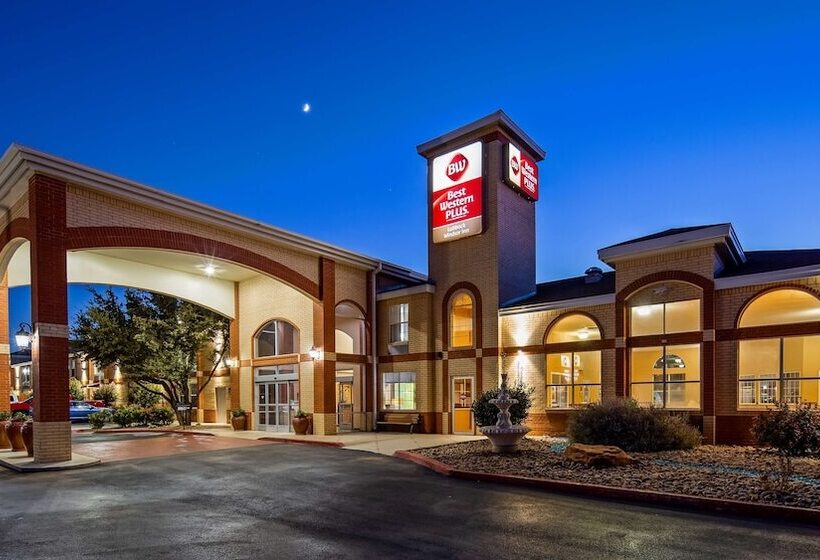هتل Best Western Plus Lubbock Windsor Inn