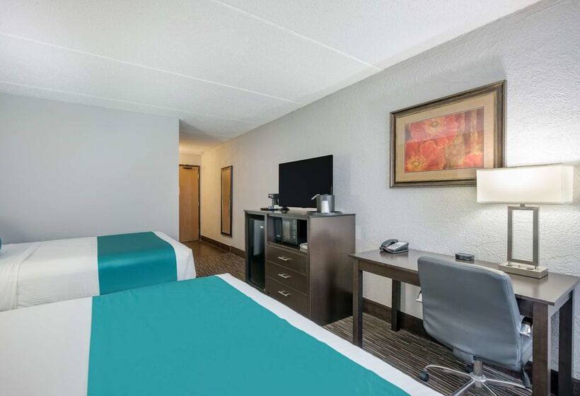 Отель Best Western Waukesha Grand