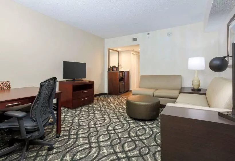 酒店 Embassy Suites By Hilton Dallas Love Field