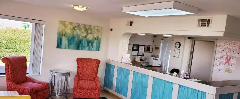 Отель Executive Inn