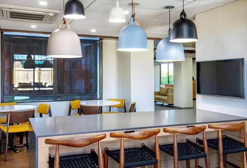 هتل Fairfield Inn By Marriott Bangor