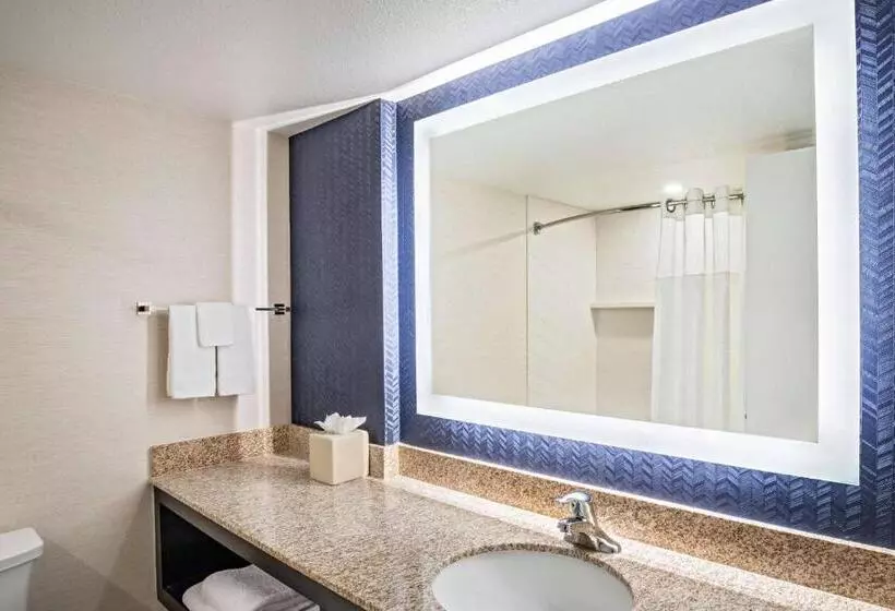 هتل Fairfield Inn By Marriott Bangor