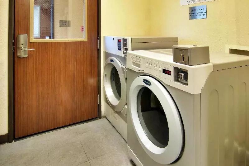 酒店 Fairfield Inn & Suites Clarksville