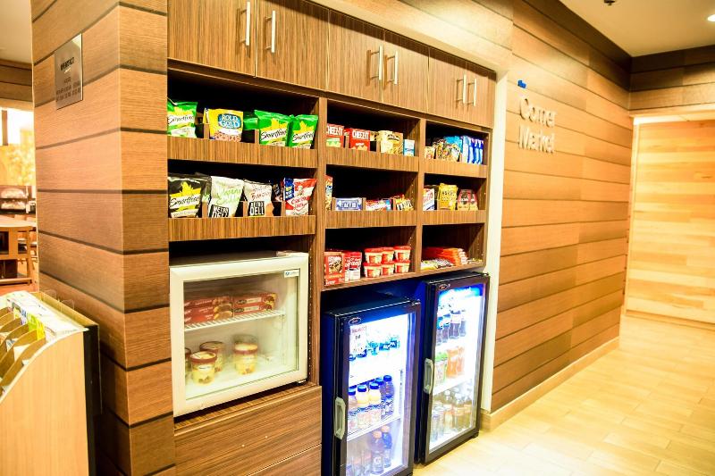 فندق Fairfield Inn & Suites Fredericksburg