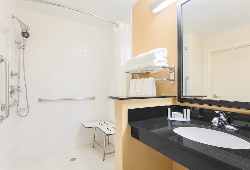 هتل Fairfield Inn & Suites Houston Humble