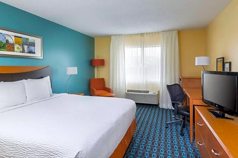 فندق Fairfield Inn & Suites Kansas City Lee S Summit
