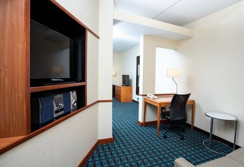 هتل Quality Inn & Suites Sandusky