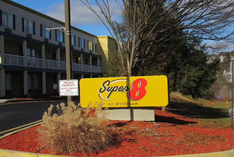 Hotel Super 8 By Wyndham New Cumberland