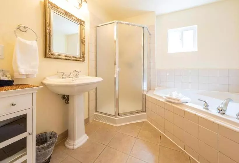 酒店 The Inn On Pine