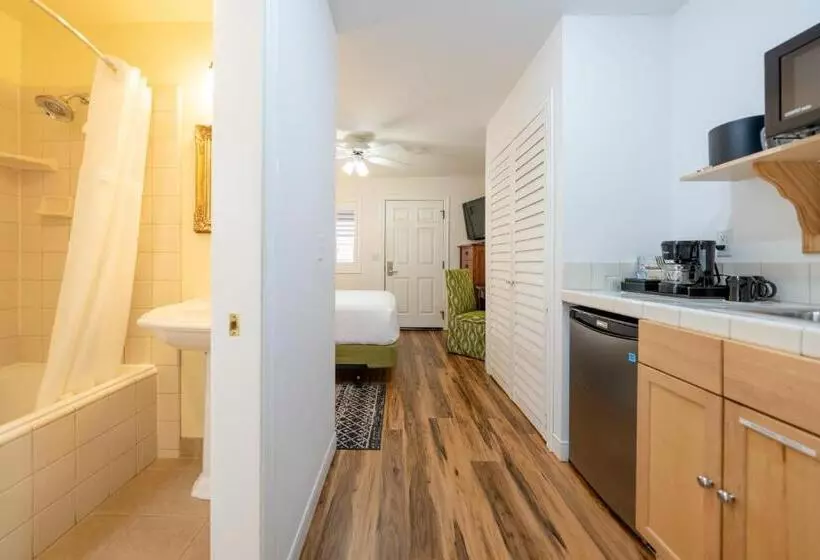 酒店 The Inn On Pine