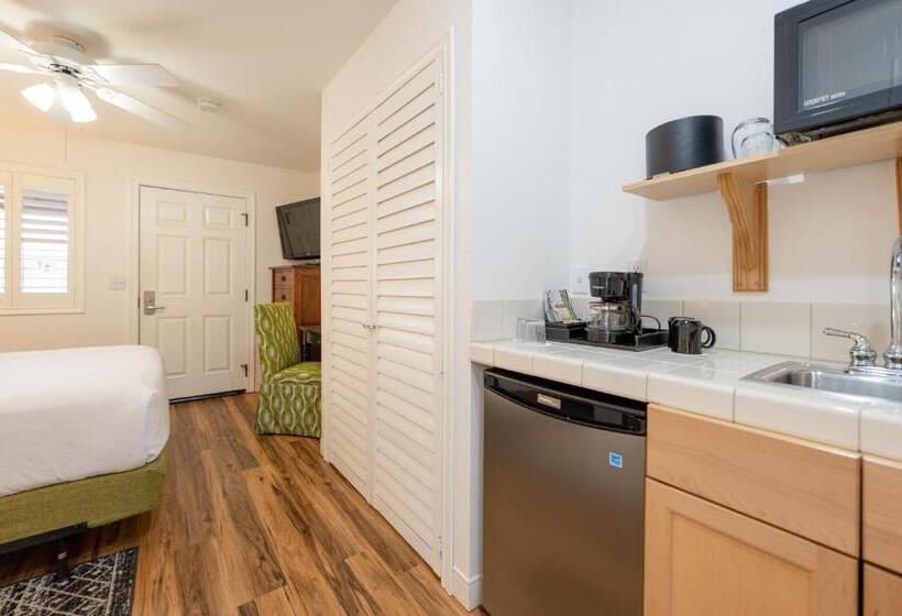 ホテル The Inn On Pine