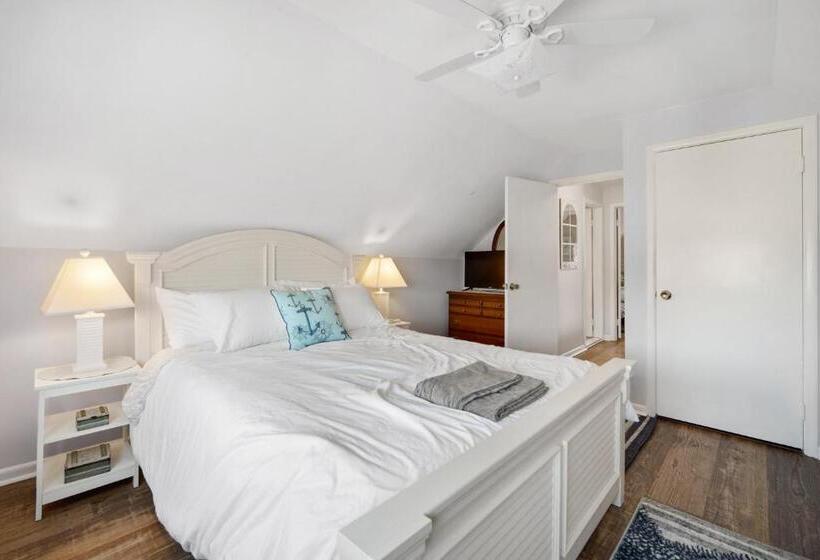 민박 ⭐️the Lucky 7 Beach House⭐️water View⭐️4 Bedroom⭐️