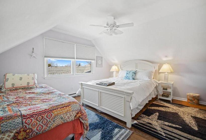 민박 ⭐️the Lucky 7 Beach House⭐️water View⭐️4 Bedroom⭐️