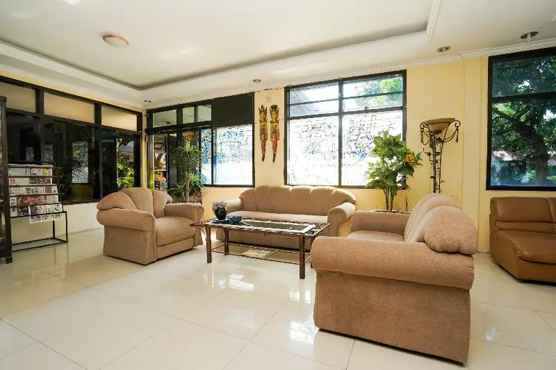 Hotelli Oyo 1652  Tampiarto